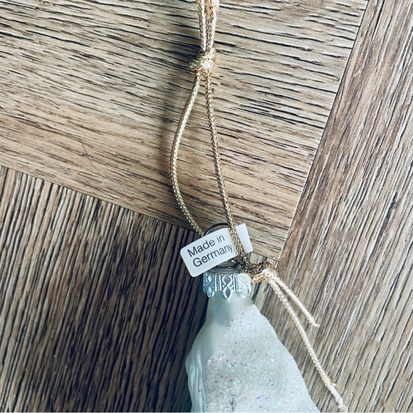 Polar Bear With Fish Blown Glass Christmas Ornament Made In Germany - Picture 3 of 6